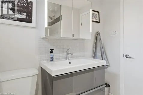 81 Thomson Drive Waterdown ON L8B 0G5