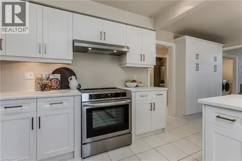 4153 Arbourfield Drive Burlington ON L7M 4A7