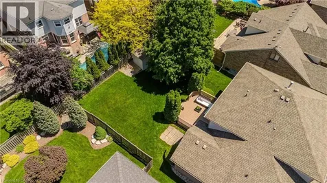 4153 Arbourfield Drive Burlington ON L7M 4A7