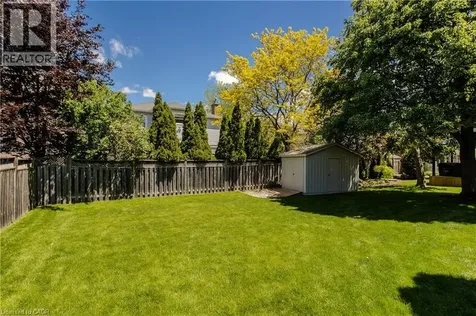 4153 Arbourfield Drive Burlington ON L7M 4A7
