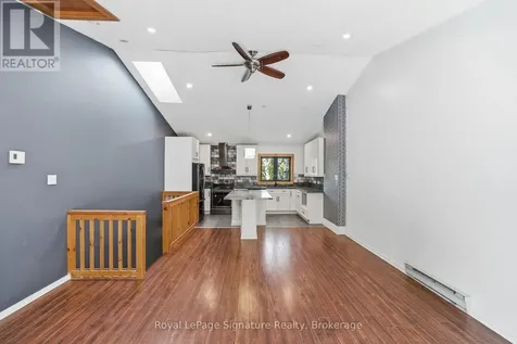 585 Oxbow Crescent Collingwood ON L9Y 5B4