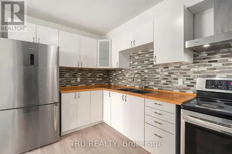 1380 Prince Of Wales Drive Ottawa ON K2C 3N5
