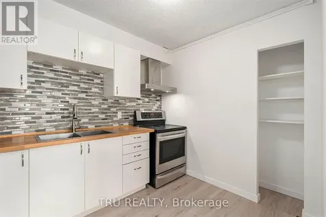1380 Prince Of Wales Drive Ottawa ON K2C 3N5