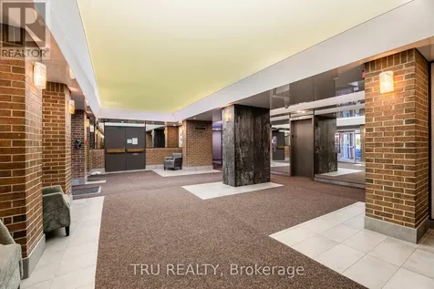 1380 Prince Of Wales Drive Ottawa ON K2C 3N5