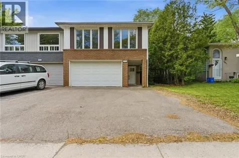 1553 Newlands Crescent Burlington ON L7M 1P1
