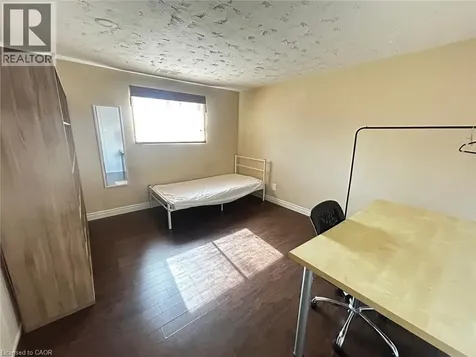 254 Camille Crescent Waterloo ON N2K 3B6