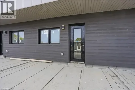 6638 Mcleod Road Niagara Falls ON L2G 3G5