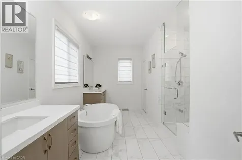 7 Grierson Trail Waterdown ON L8B 1Z7