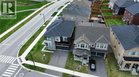 7 Grierson Trail Waterdown ON L8B 1Z7