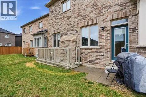 7 Grierson Trail Waterdown ON L8B 1Z7