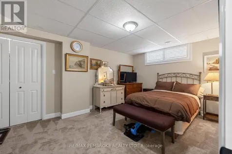 27 Terrance Drive Petawawa ON K8H 0H3