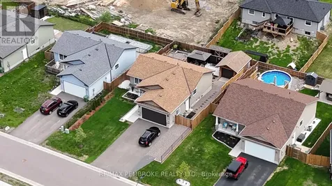 27 Terrance Drive Petawawa ON K8H 0H3