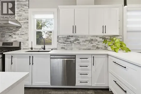 1220 Gladstone Windsor ON N8X 3H3