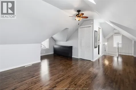 1220 Gladstone Windsor ON N8X 3H3