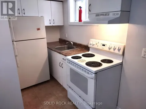 1254 Dorchester Avenue East Ottawa ON K1Z 8E6