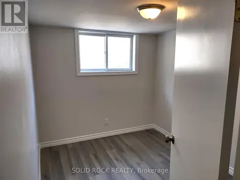 1254 Dorchester Avenue East Ottawa ON K1Z 8E6