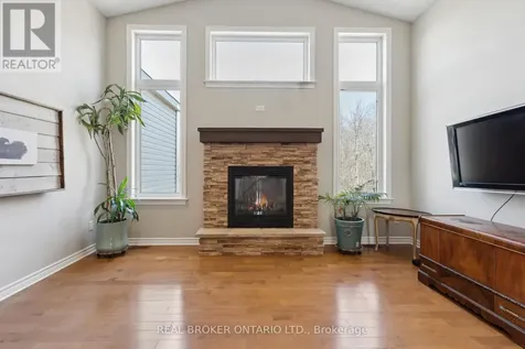 51 Waterside Drive Carleton Place ON K7C 0B1