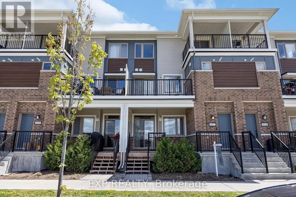 907 Nautilus Private Ottawa ON K2V 0S3