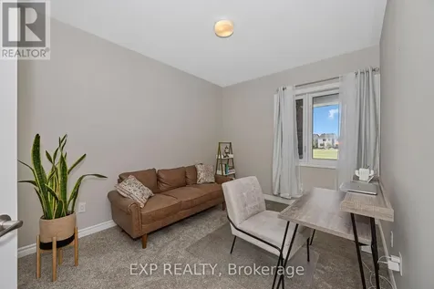 907 Nautilus Private Ottawa ON K2V 0S3
