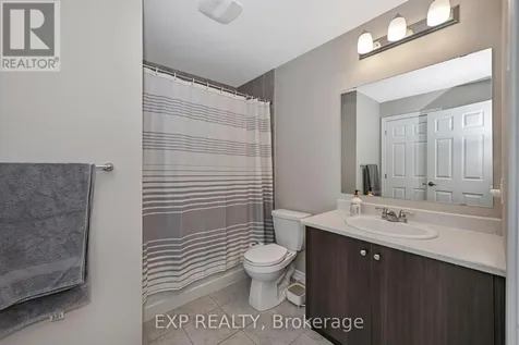 907 Nautilus Private Ottawa ON K2V 0S3
