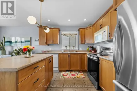 621 Johnston Crescent Pembroke ON K8A 0C3