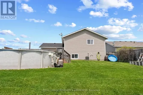 621 Johnston Crescent Pembroke ON K8A 0C3