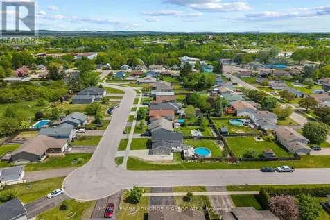 621 Johnston Crescent Pembroke ON K8A 0C3