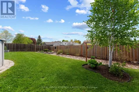 621 Johnston Crescent Pembroke ON K8A 0C3