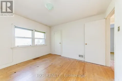 252 Woodroffe Avenue Ottawa ON K2A 3V4