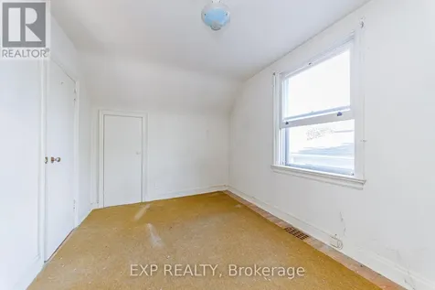 252 Woodroffe Avenue Ottawa ON K2A 3V4