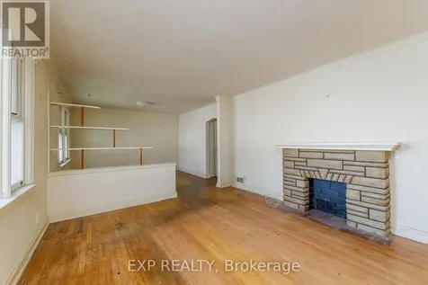 252 Woodroffe Avenue Ottawa ON K2A 3V4