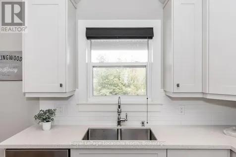 93 Stanley Street Collingwood ON L9Y 0G3