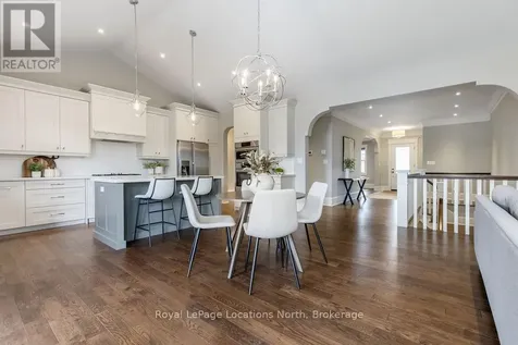 93 Stanley Street Collingwood ON L9Y 0G3