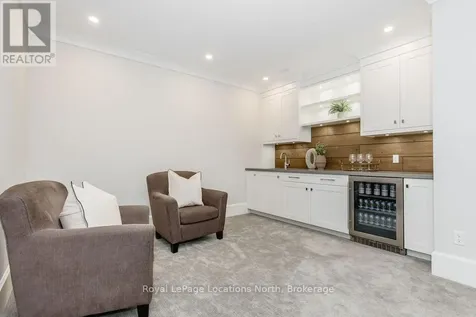 93 Stanley Street Collingwood ON L9Y 0G3