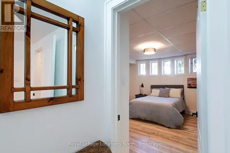 27 Newport Boulevard Collingwood ON L9Y 4Y8