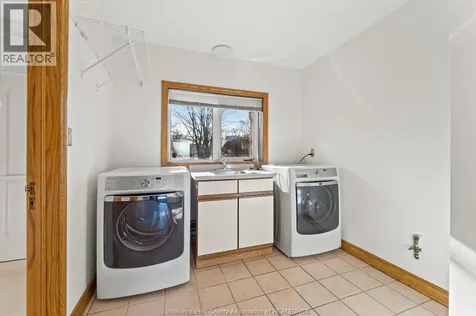410 Russell Woods Road Lakeshore ON N8N 3S5