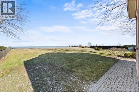 410 Russell Woods Road Lakeshore ON N8N 3S5