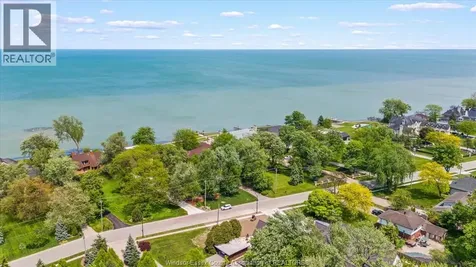 410 Russell Woods Road Lakeshore ON N8N 3S5