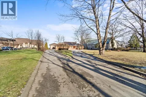 410 Russell Woods Road Lakeshore ON N8N 3S5