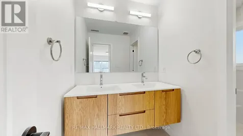 367 Woodmount Avenue Toronto (east York) ON M4C 4A6