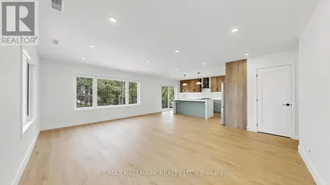 367 Woodmount Avenue Toronto (east York) ON M4C 4A6