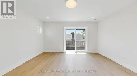 367 Woodmount Avenue Toronto (east York) ON M4C 4A6