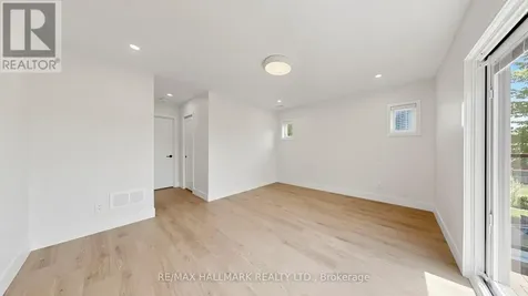 367 Woodmount Avenue Toronto (east York) ON M4C 4A6