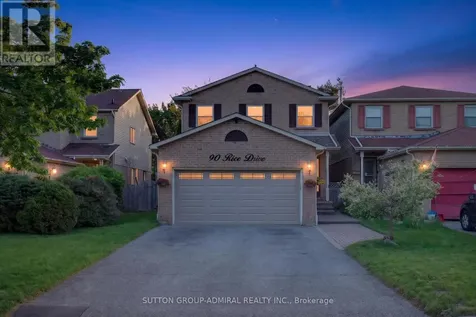 90 Rice Drive Whitby (pringle Creek) ON L1N 7Y3