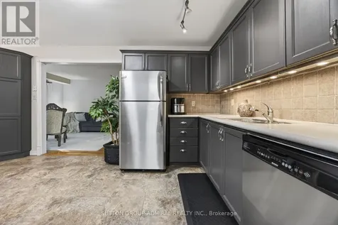 90 Rice Drive Whitby (pringle Creek) ON L1N 7Y3