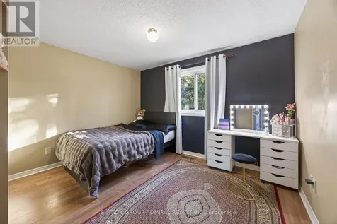 90 Rice Drive Whitby (pringle Creek) ON L1N 7Y3