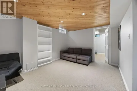90 Rice Drive Whitby (pringle Creek) ON L1N 7Y3