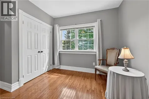 136 Mountain Street Grimsby ON L3M 4E7