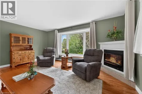 136 Mountain Street Grimsby ON L3M 4E7