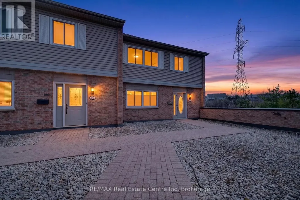 295 Water Street Guelph (dovercliffe Park/old University) ON N1G 2X5